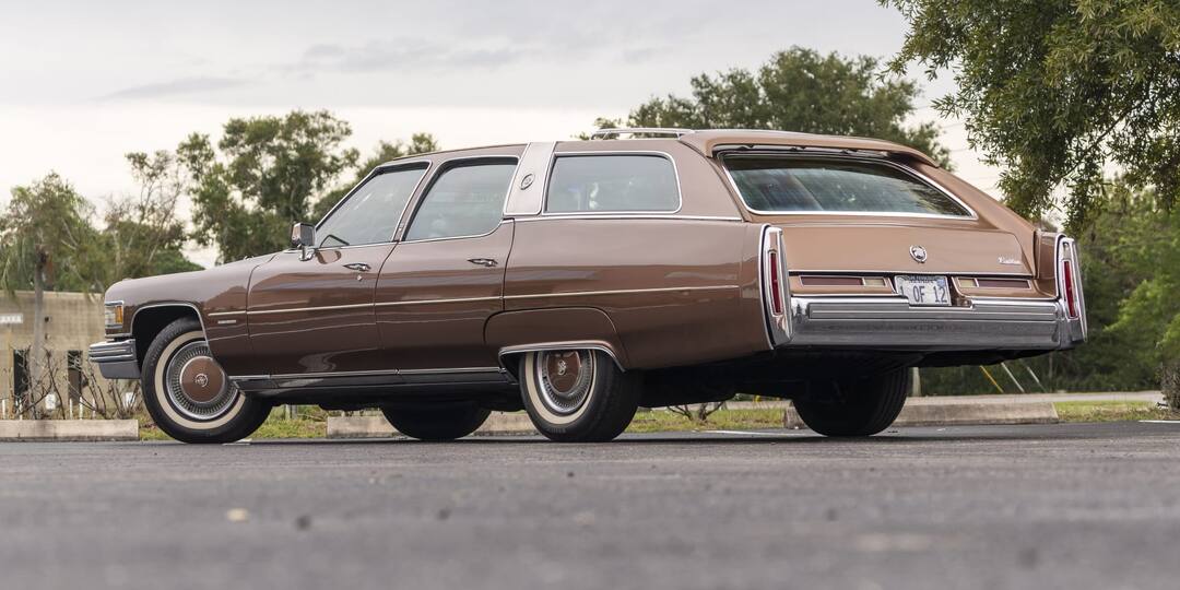 Американское железо: Cadillac Fleetwood Castilian Estate Wagon 1976