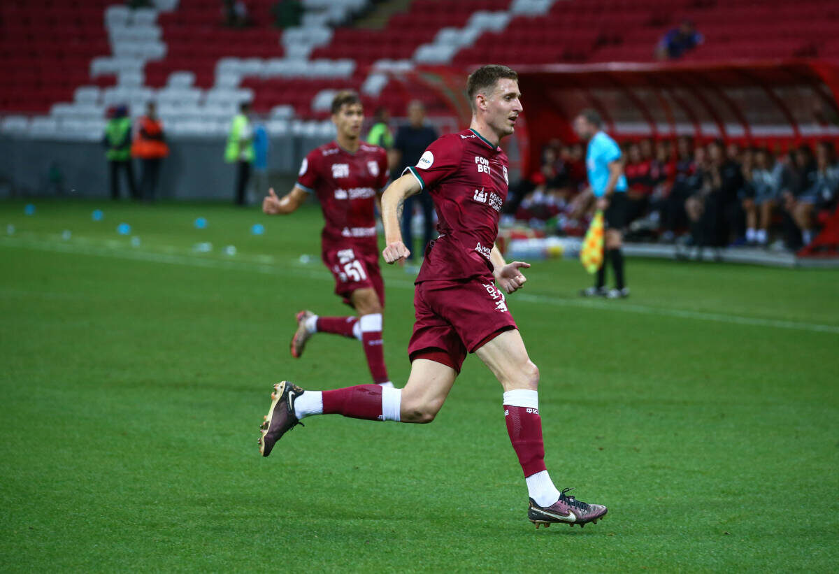 ​Казалось, что Александар Юкич в «Рубине» будет на лидирующих позициях. Однако по-настоящему проявить себя австрийцу не удалось. Фото: rubin-kazan.ru