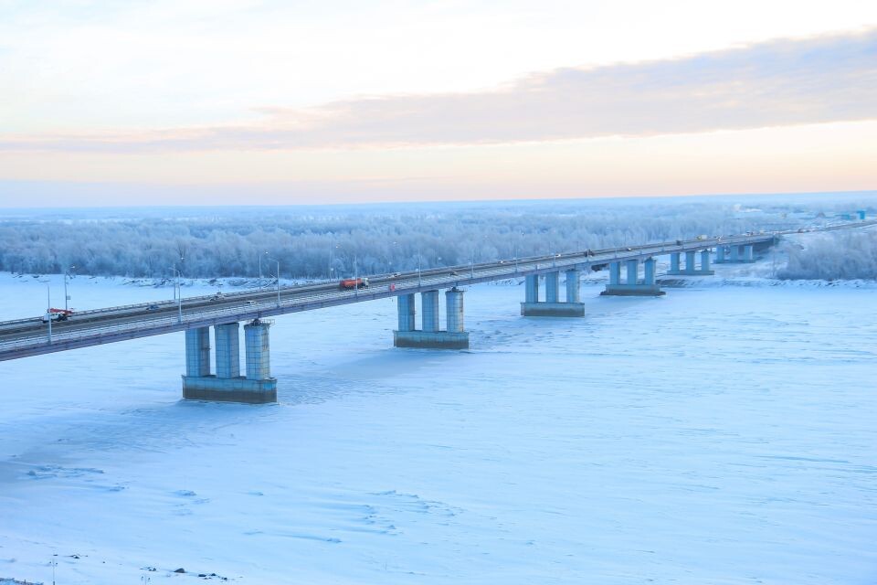    Вид на Обь и Новый мост в Барнауле. Источник: Виталий Барабаш