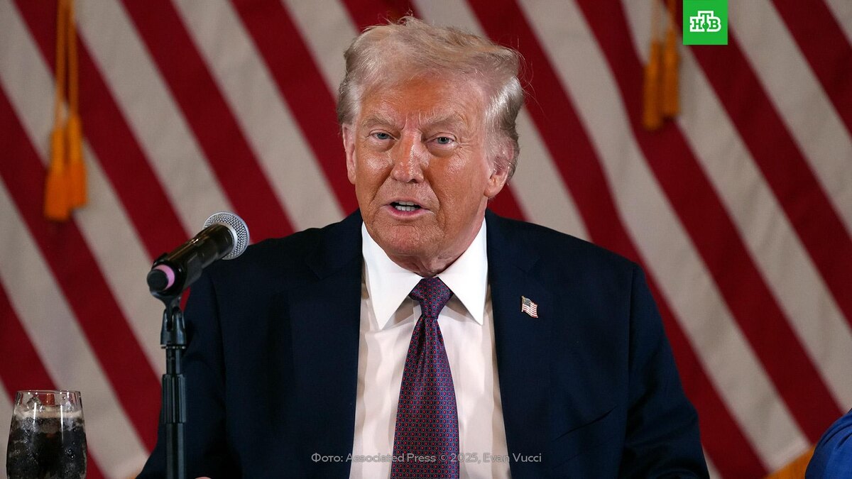    Песков: в Кремле отслеживают риторику команды Трампа по Украине