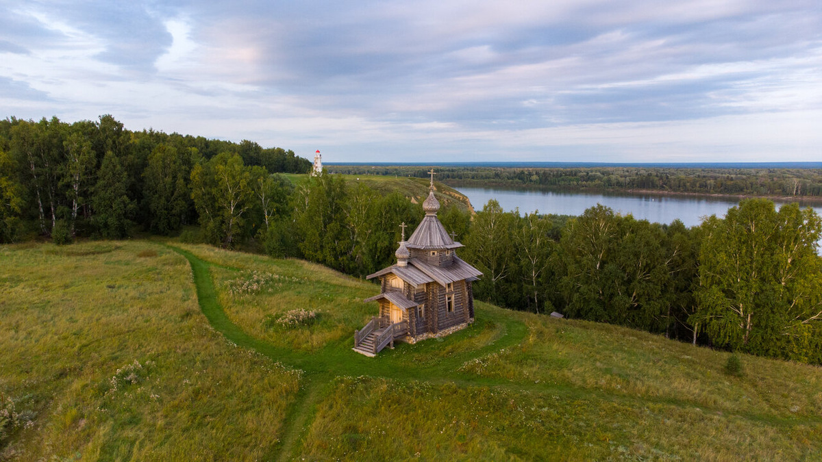 Источник: https://yandex.ru/maps/org/ruyan_na_obi/80890383561/gallery/?ll=83.942654%2C56.109245&photos%5Bbusiness%5D=80890383561&z=10