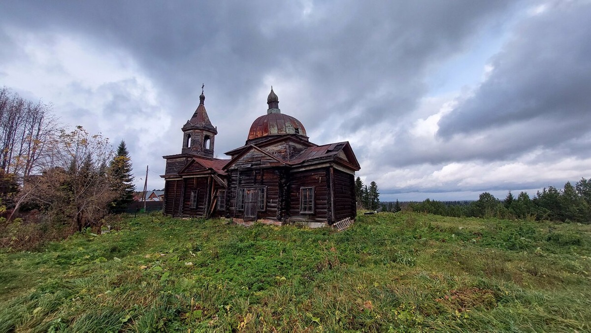 Источник: https://yandex.ru/maps/org/tserkov_petra_i_pavla_v_nagornom_ishtane/1400843103/?ll=84.563682%2C56.747936&z=16