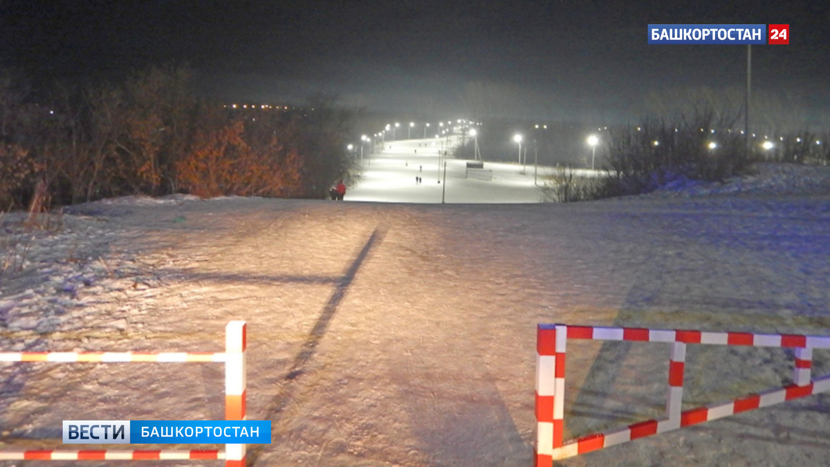    В Башкирии 12-летняя девочка при катании на тюбинге врезалась в столб