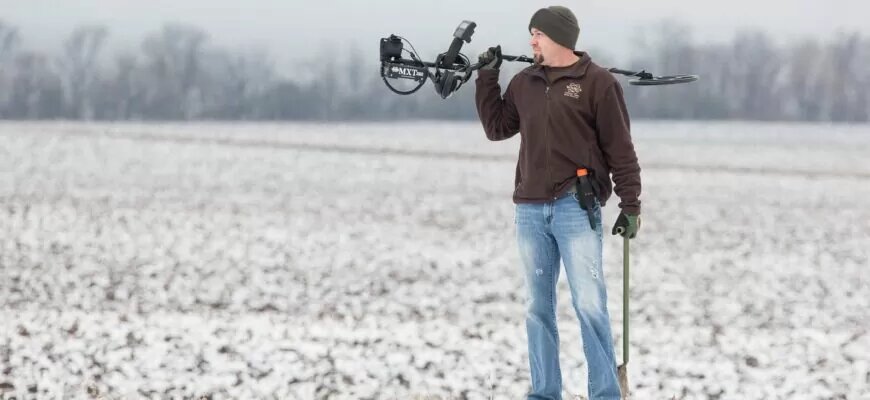 Поиск зимой с металлоискателем: особенности зимнего копа