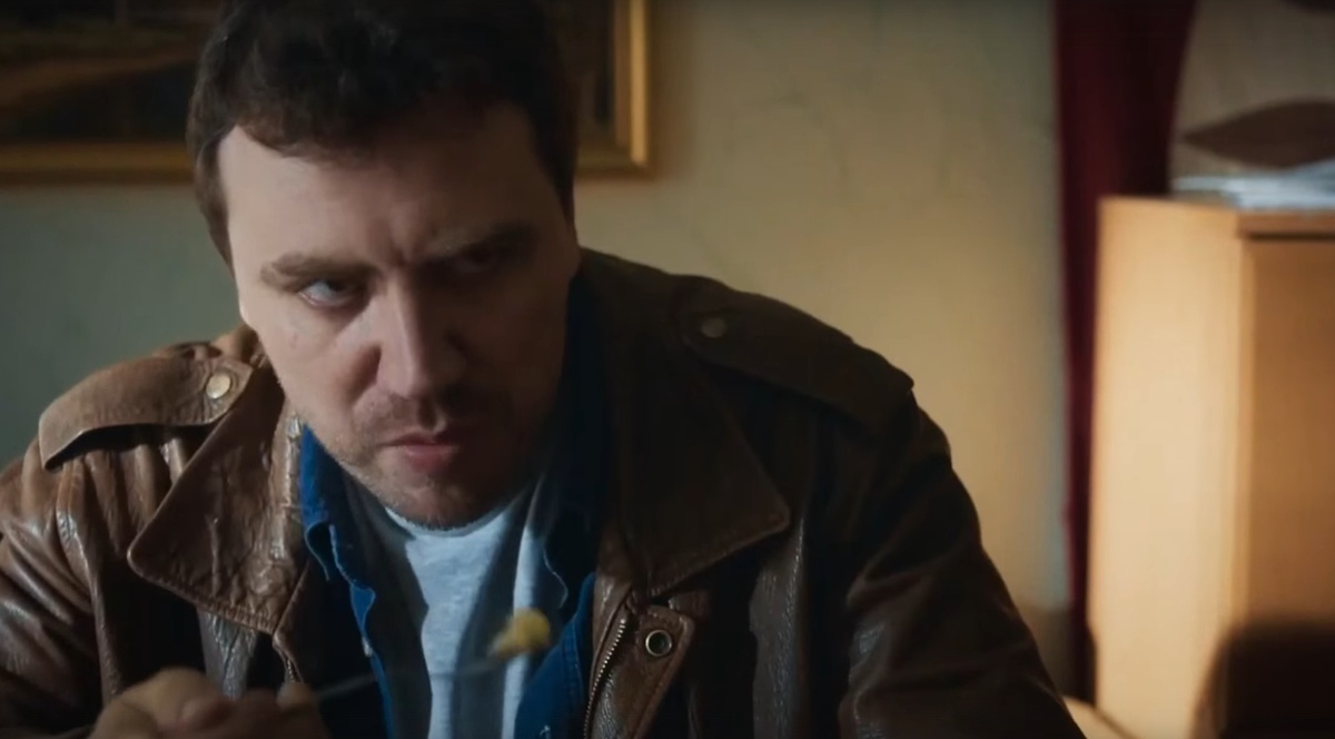 Скриншот из сериала "Я заберу твою семью"