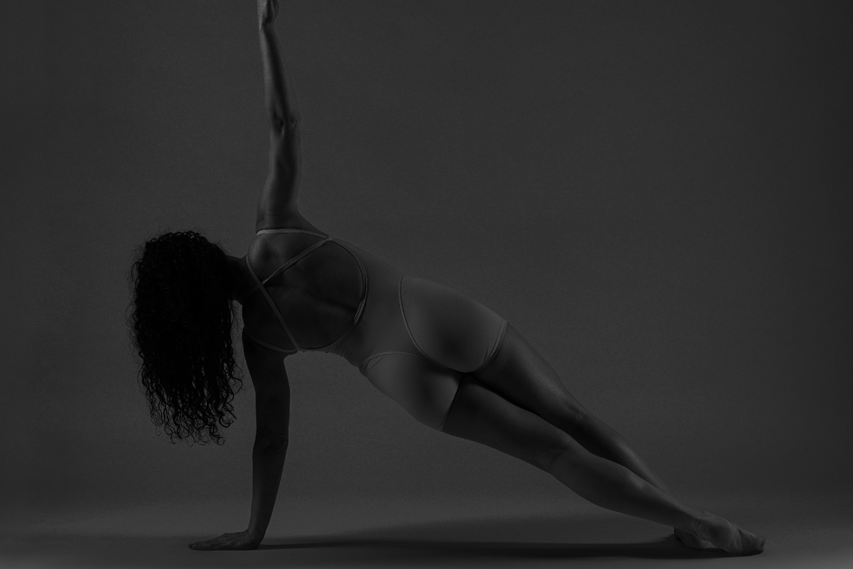 Пилатес помогает создать «тело без возраста», которое будет исправно служить вам в любой жизненной ситуации.  