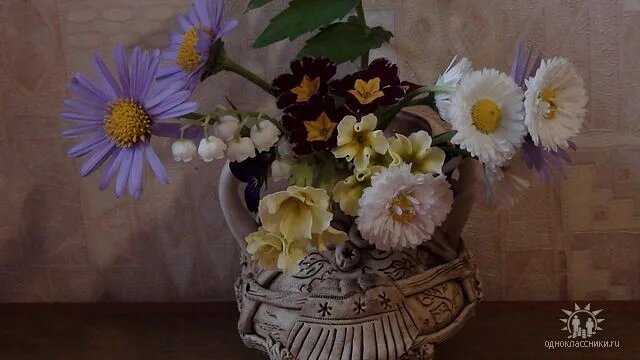 Ландыши продам с корнями весной-летом. Цветы садовые.