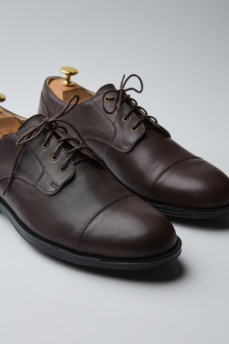 Классические мужские дерби из натуральной кожи Mazaltovman являются одной из самых популярных моделей мужской обуви