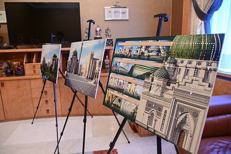    Крганов привез Рустаму Минниханову проект исламского комплекса, который начали строить в Новой Москве, недалеко от станции метро «Коммунарка»