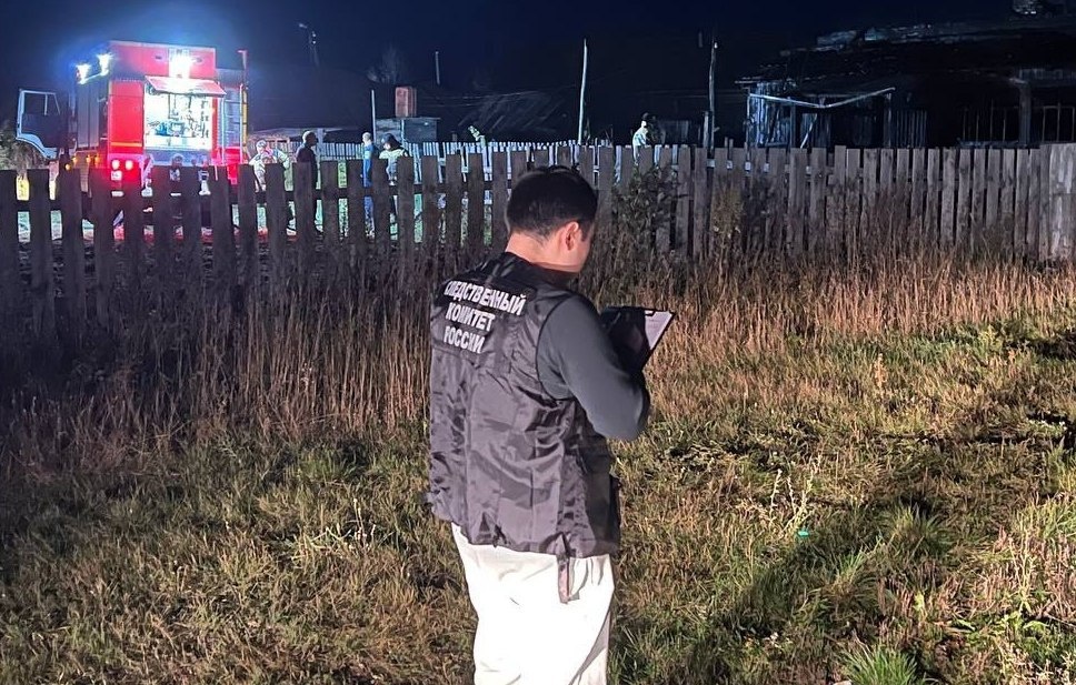  📷    Хотел сжечь женщин с детьми. За попытку убийства житель Бузулукского района сядет надолго Белов Михаил Александрович