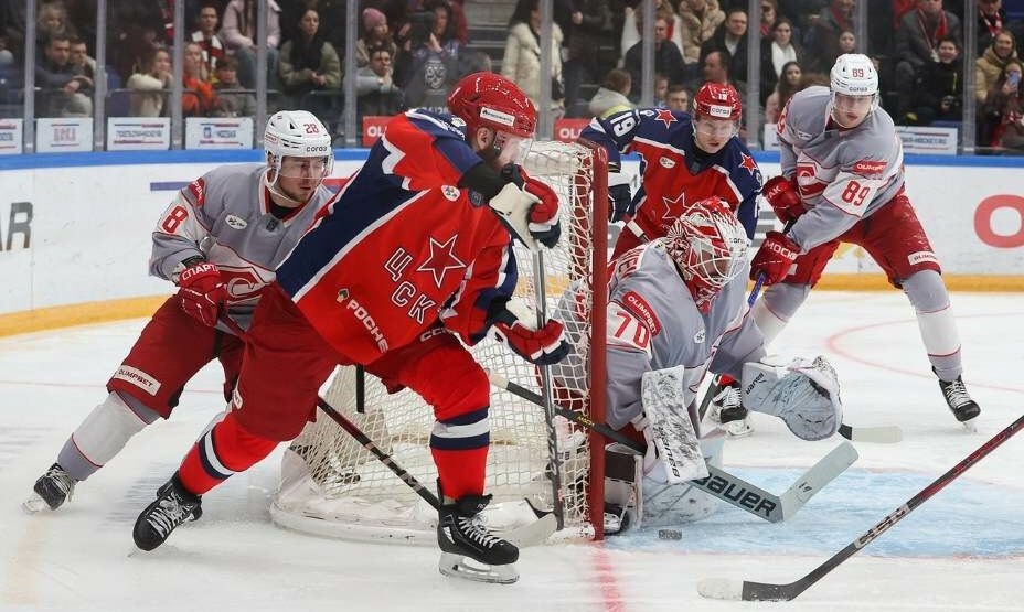    Армейцы взяли верх над спартаковцами в московском хоккейном дерби. Фото: Соцсети ПХК ЦСКА
