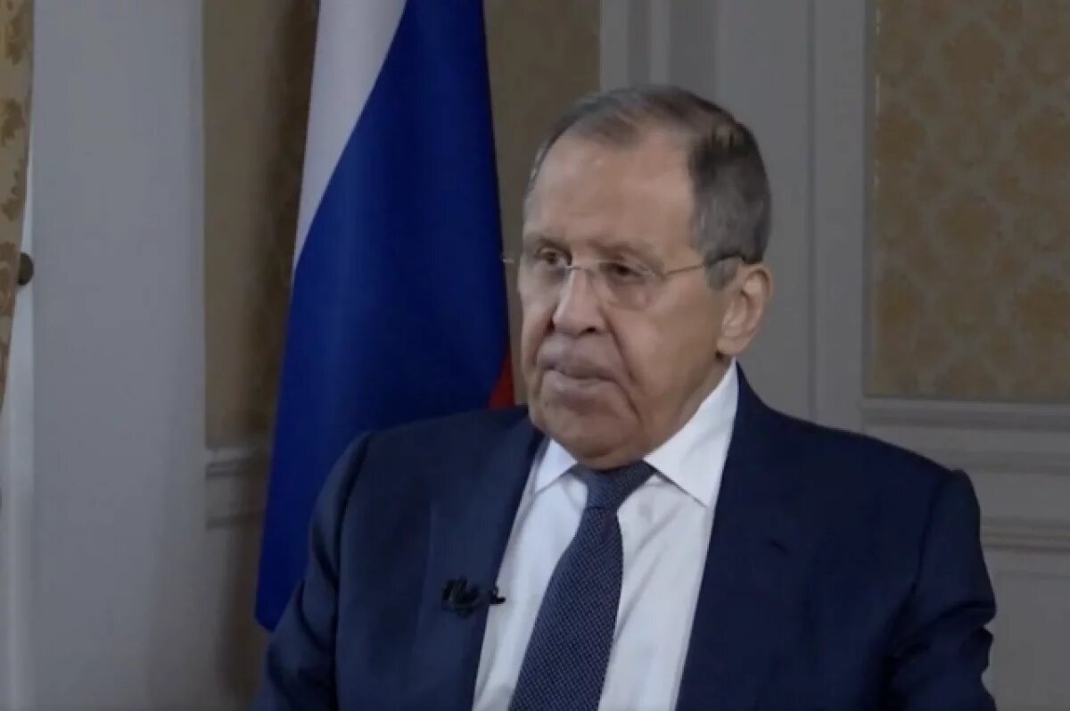    Лавров пошутил про созвучность слова фактчекинг и английского ругательства