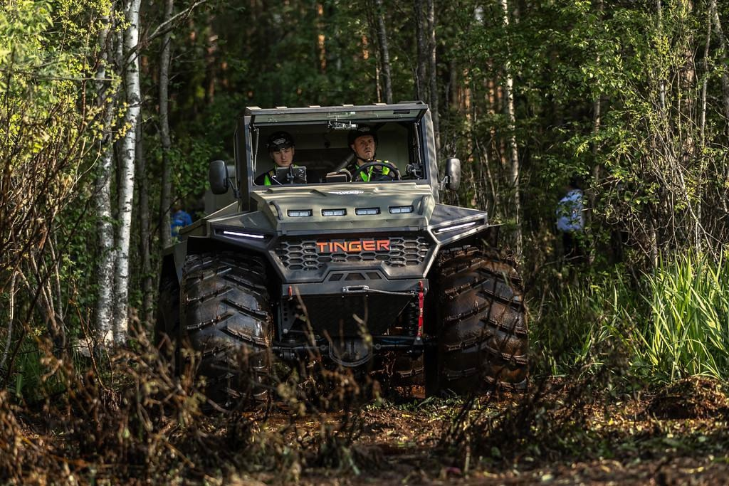 Экипаж #1 заводской команды «TINGER TEAM»