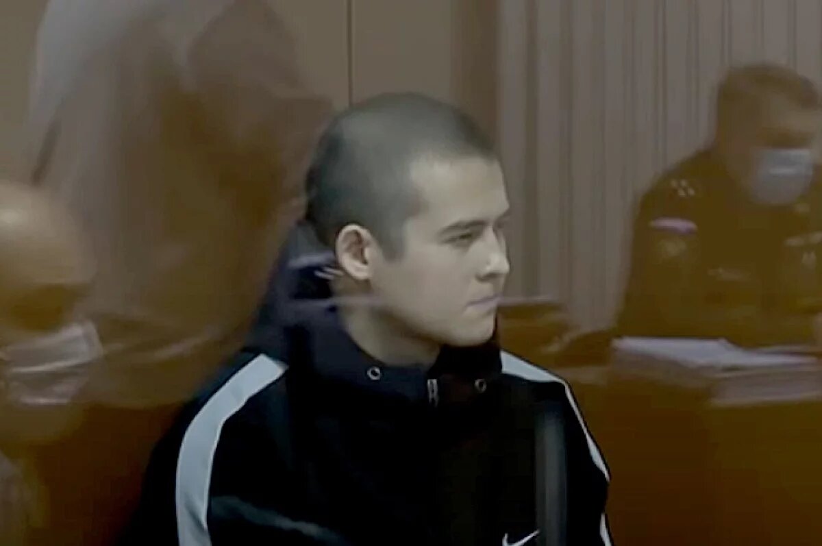    Расстрелявший сослуживцев Шамсутдинов пять раз пытался попасть на СВО
