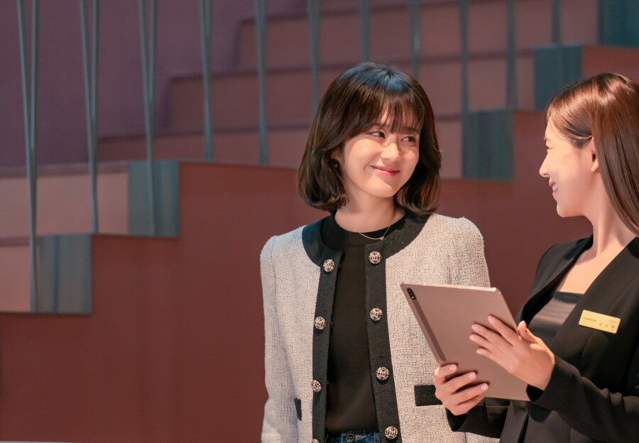 Ах, ты... сучка, ты крашена...(с) 