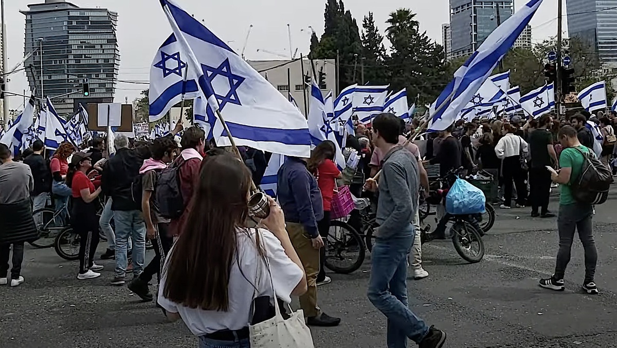     Источник: стоп-кадр видео