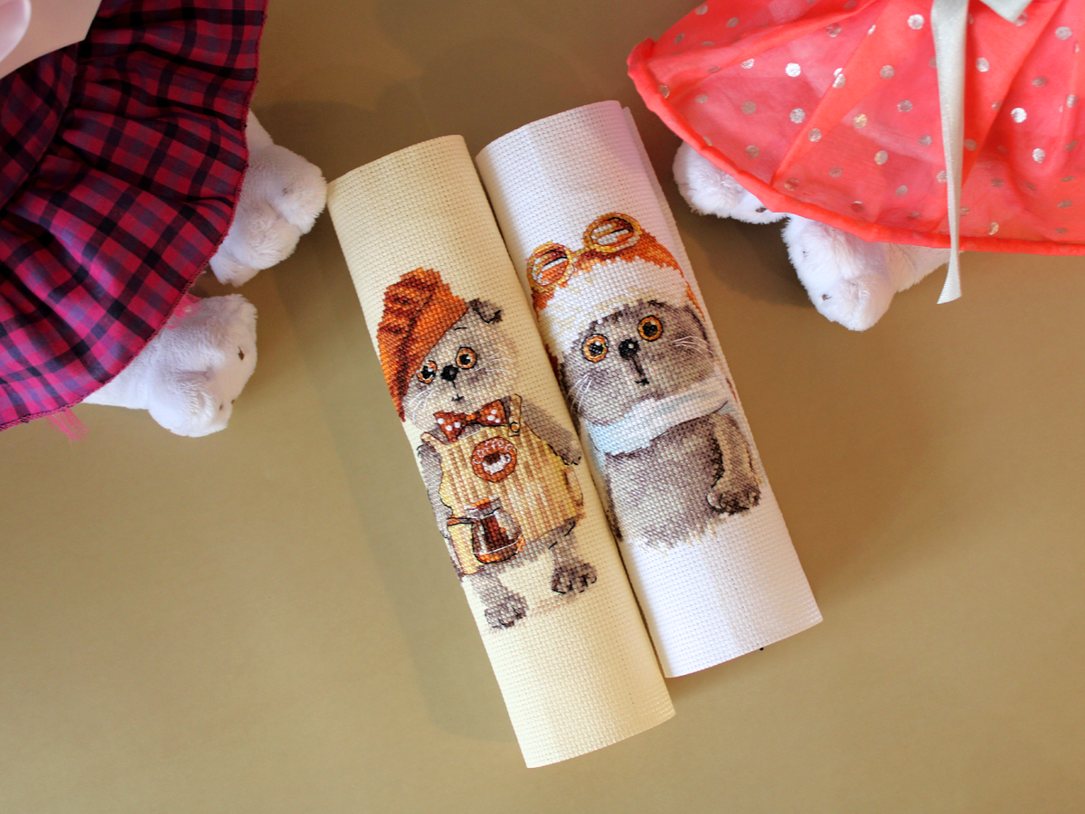 У Басиков теперь появились две кошечки-подружки Лили.