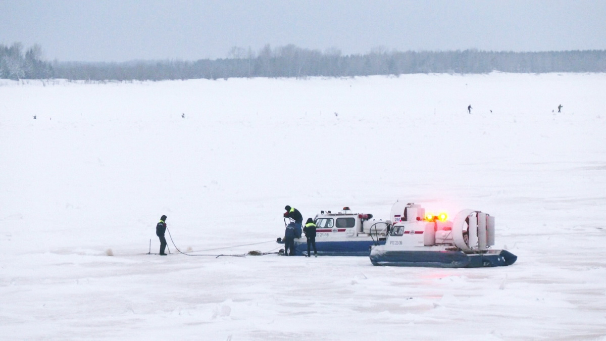    Водолазы ищут ребёнка, утонувшего на Оби в Сургуте