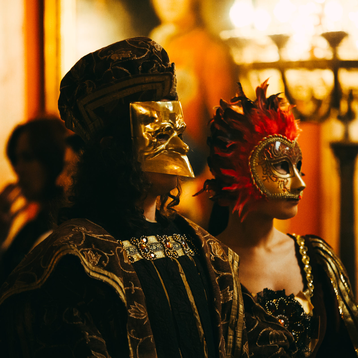 Кадр из сериала  «Танго на осколках»