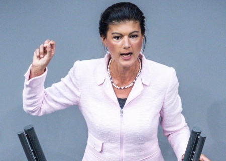    Вагенкнехт раскритиковала Писториуса за вооружение Украины