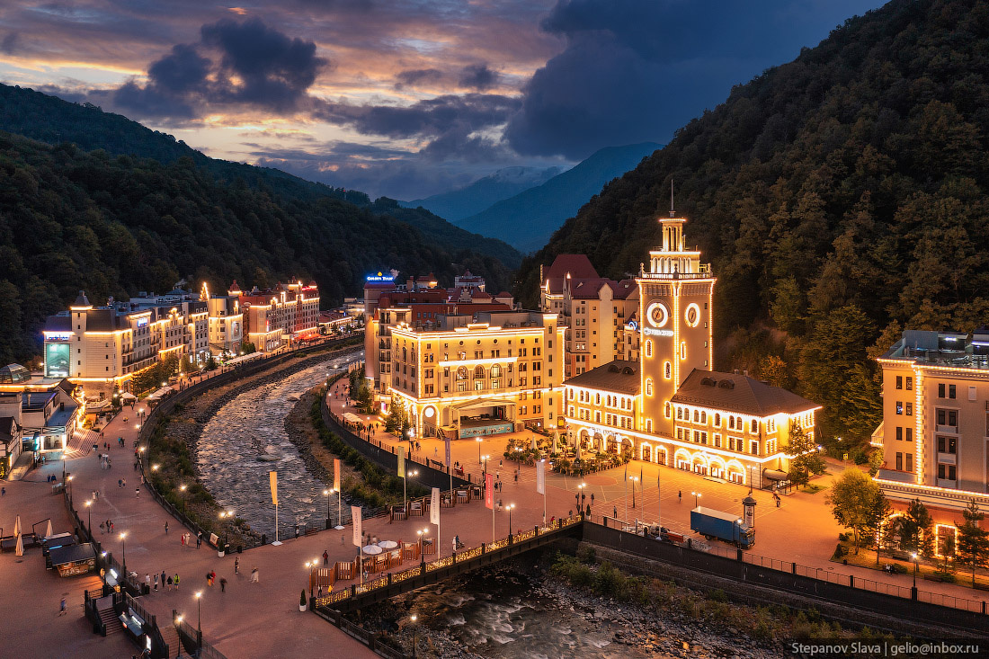 на фото: курорт «Роза Хутор»