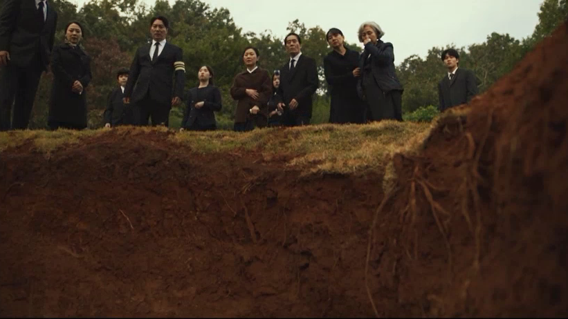 Кадры из фильма "Проклятие "Зов могилы""