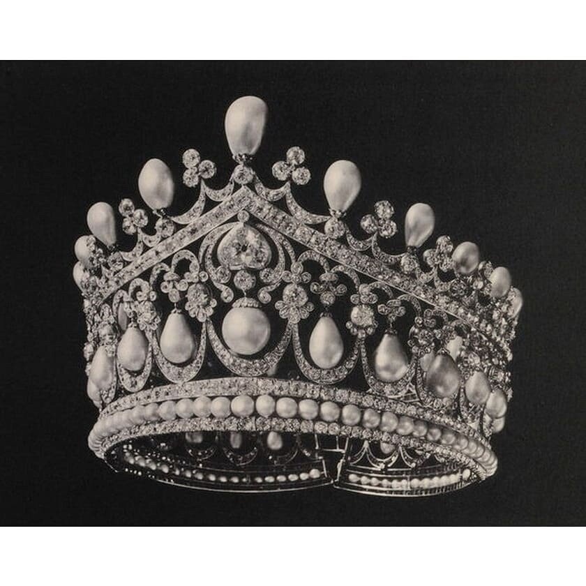 Бриллиантовая диадема Александры Федоровны, жены Николая I.