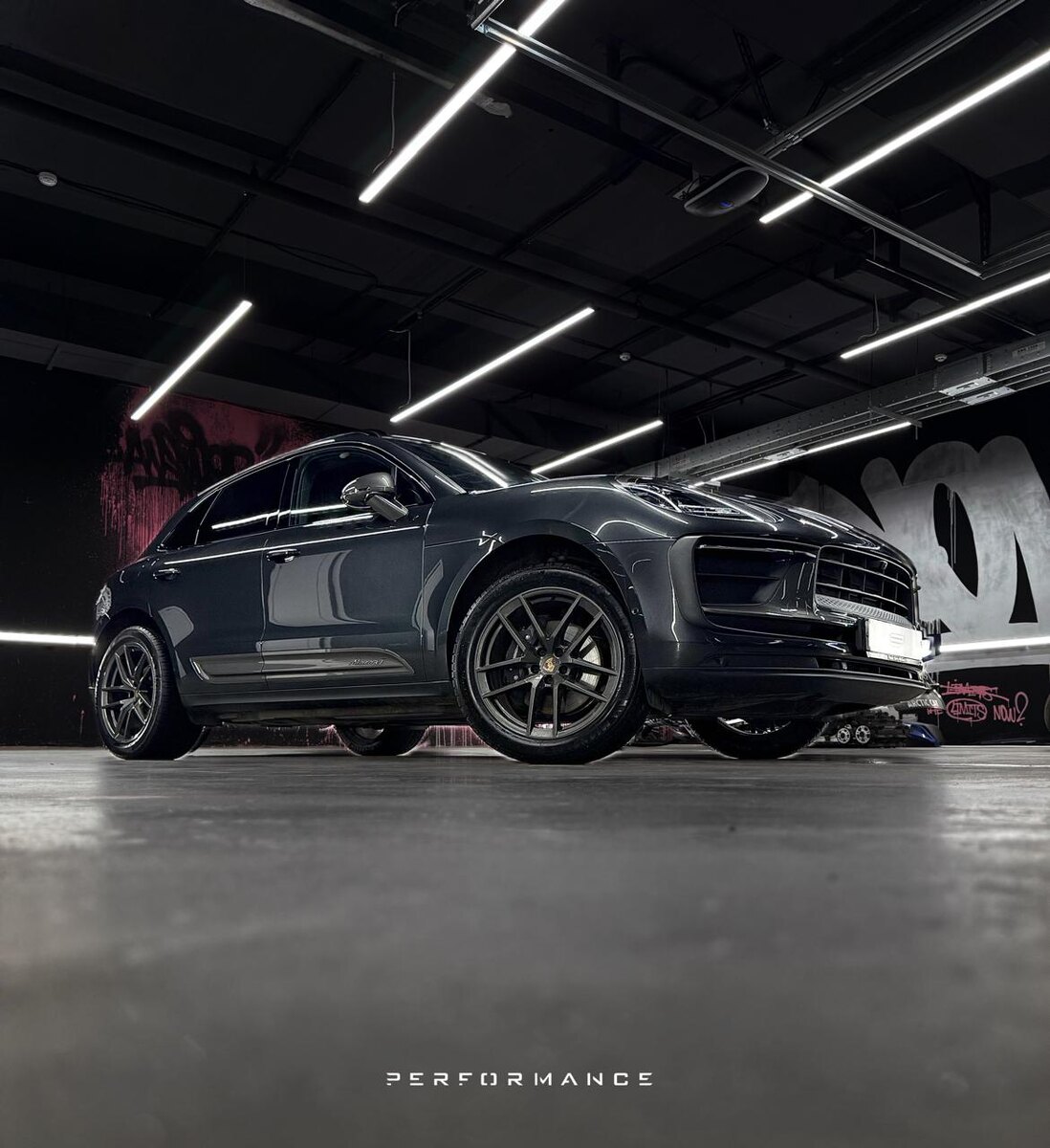 Porsche Macan полная оклейка в антигравийную пленку Nar Premium