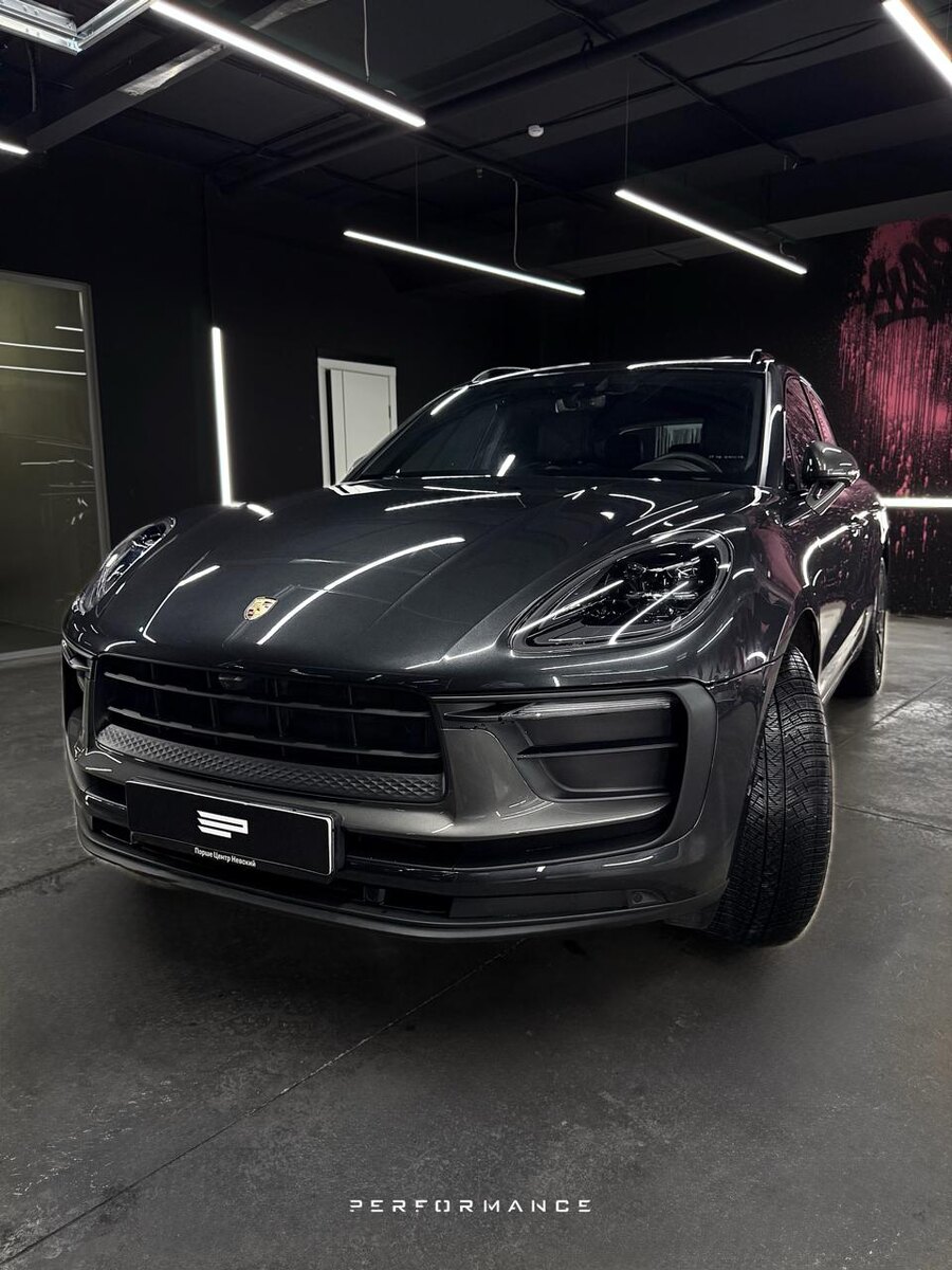 оклейка в антигравийную пленку Porsche