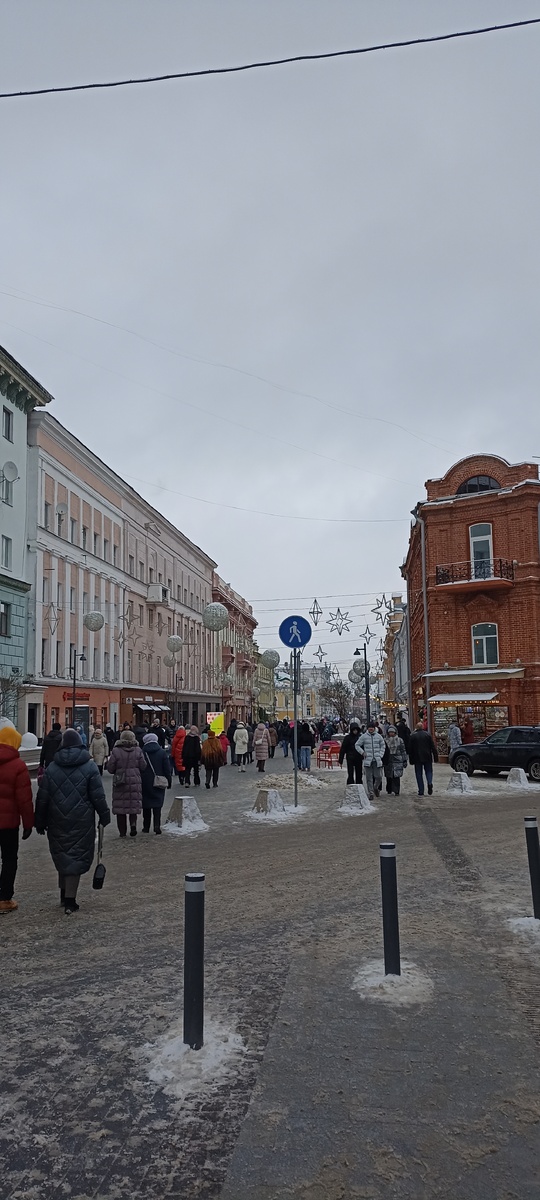 Вид на Большую Покровскую улицу