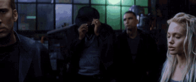 ПО МАШИНАМ!