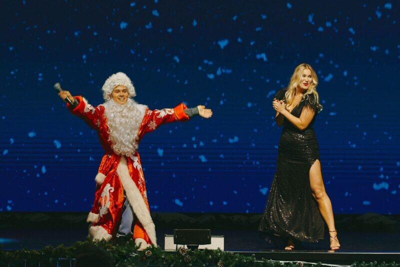 Кадры со съёмок «Ёлки 11». Фото: Агентство «Эффект бабочки».. Фотография взята из открытых источников.  📷
