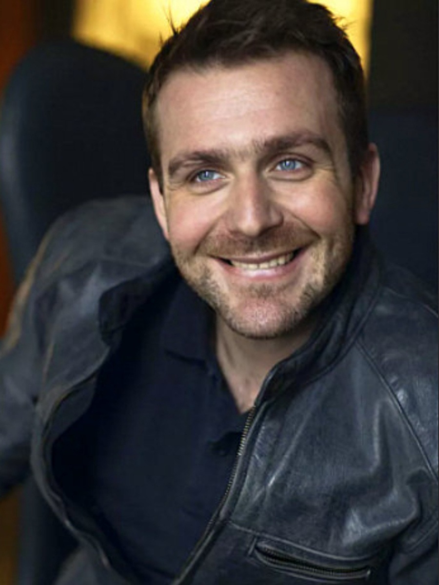 Антон Васильев