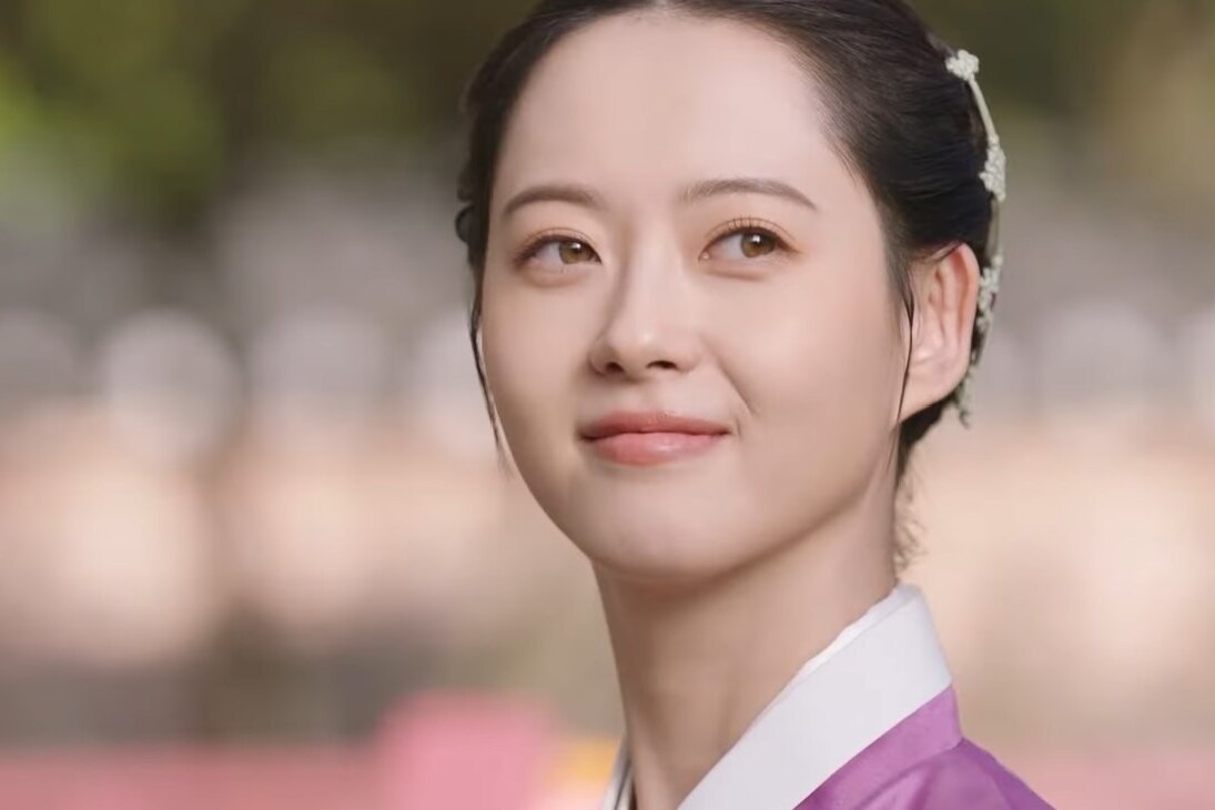     Любовь вопреки традициям: новая дорама «Любовь принцессы Хвари» с Ко А Ра в главной роли