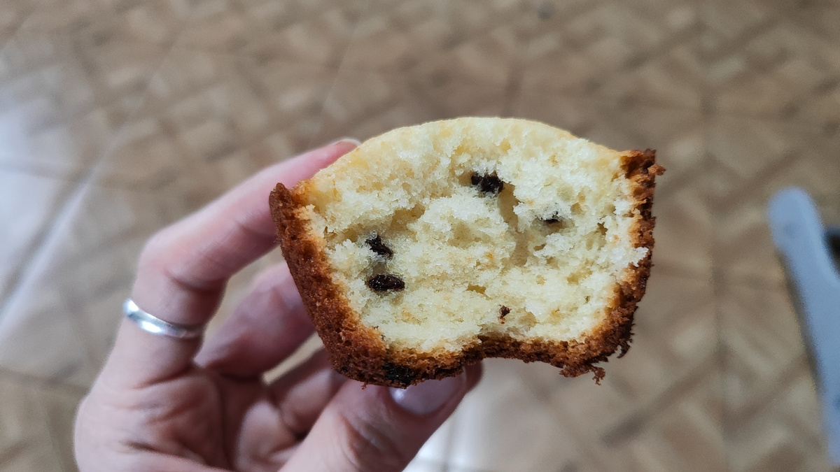 Кексы с шоколадными шариками