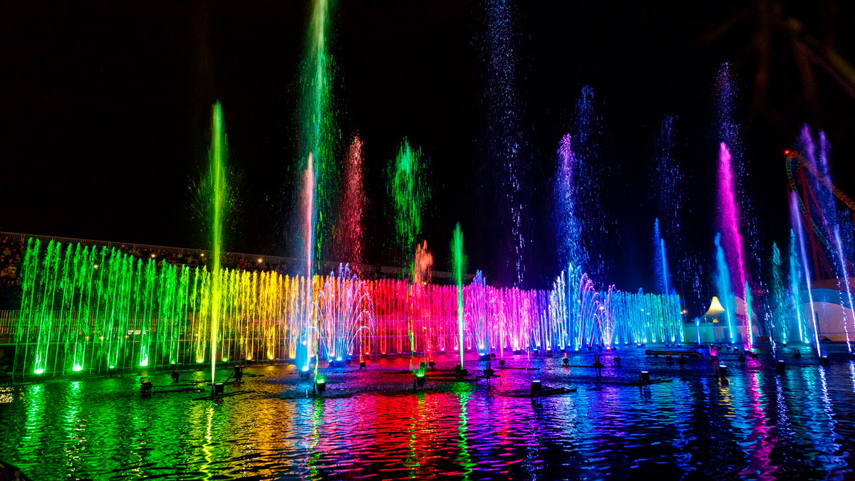 Поющие фонтаны