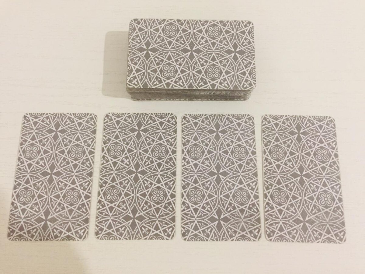 Выберите 1 карту.