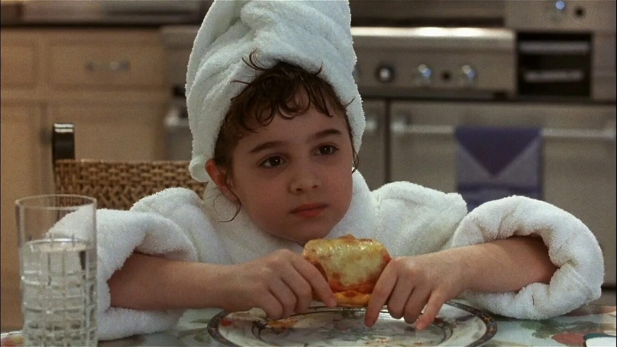 Элисон Портер в фильме "Кудряшка Сью"