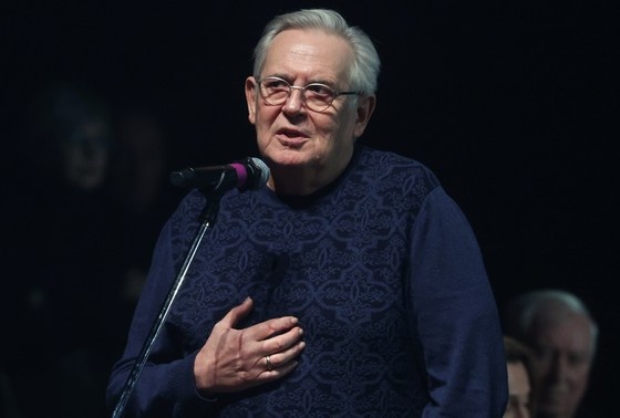    Юрий Стоянов