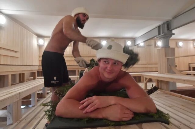    Можно ли из горячей парной сразу прыгать в прорубь или в снег?