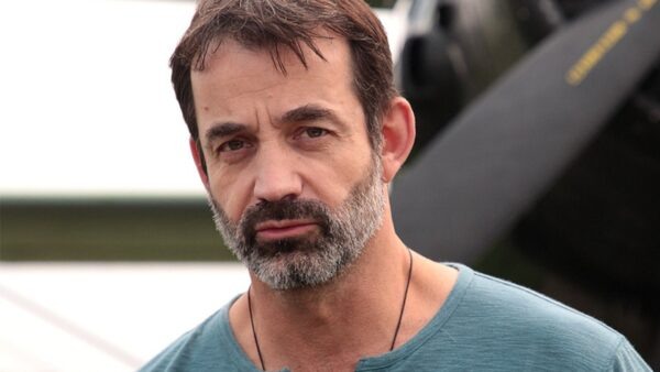    Дмитрий Певцов заявил, что покидает любимый театр, фото: дзен.ру