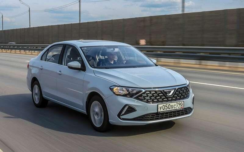    Седан Jetta VA3 продается в России официально с 2024 года.