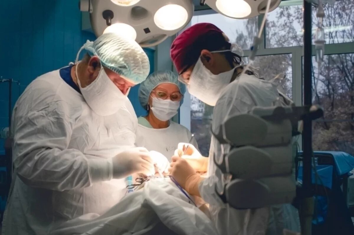    Одновременное поражение сердечных и сонных артерий бывает примерно у 8-10% пациентов в возрасте младше 60 лет