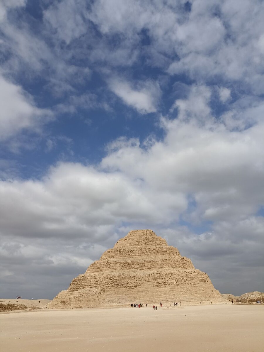 Пирамида Джосера в Саккаре