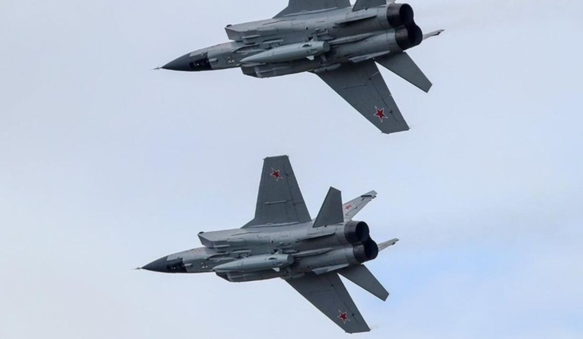     МИГ с "Кинжалами". Источник: mk.ru Автор фото: MOD Russia