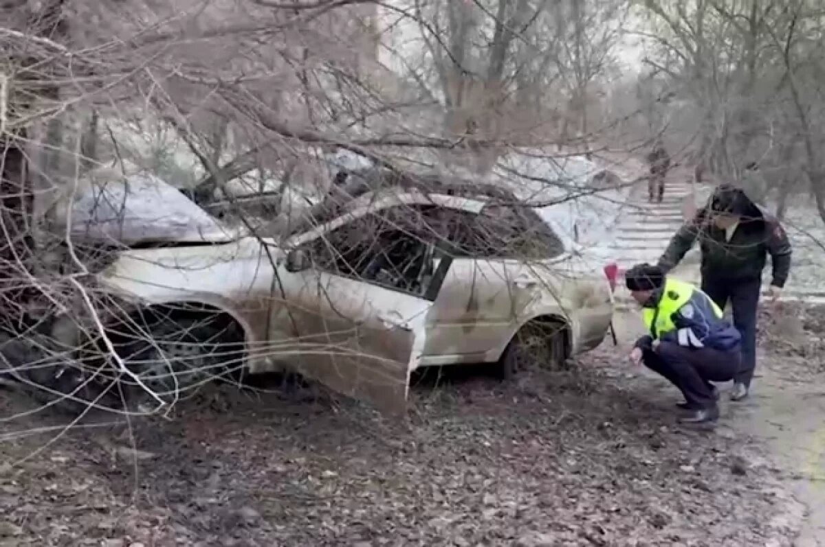    Последствия смертельного ДТП с авто на летней резине показали в Волгограде