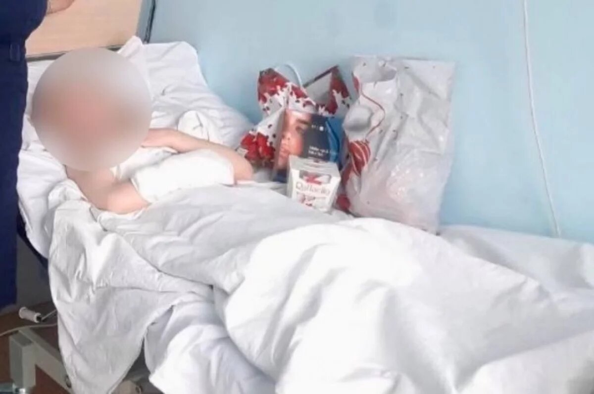    Девочку, выброшенную с 9 этажа под Пермью, выписывают из больницы