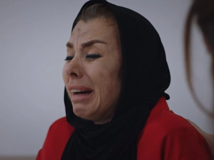 Кадр из сериала «Клюквенный щербет»