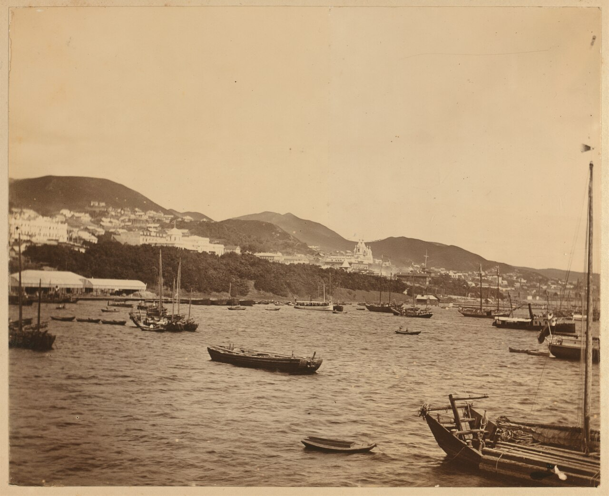 Вид на Владивосток из бухты Золотой Рог. Из письма Элеоноры Прэй от 4 сентября 1899 года