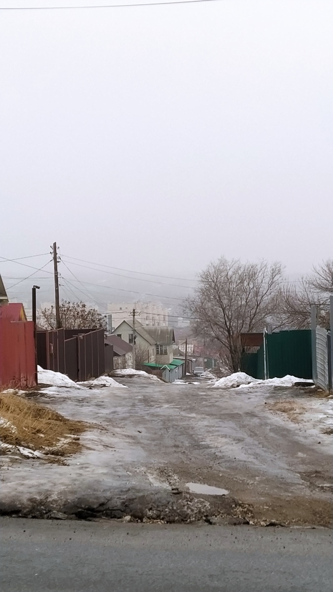 На самом деле гора более крутая. Фото не передаёт всей "прелести".